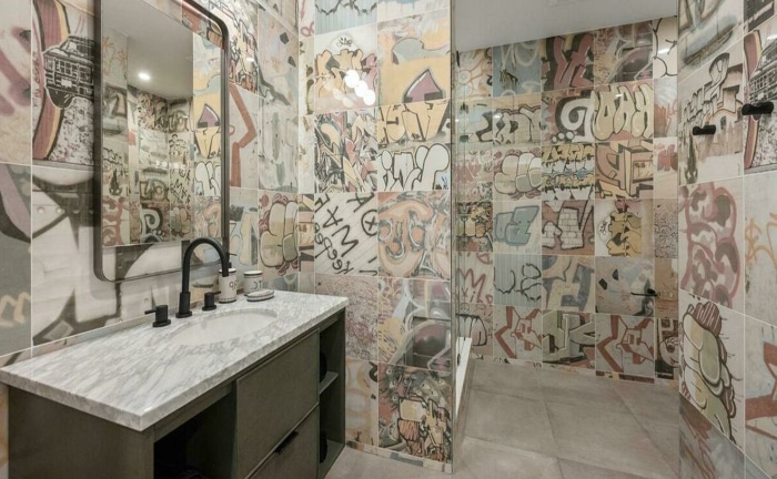 bathroom graffiti Ben Simmons mansion