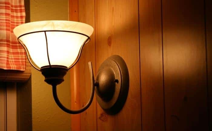 buena iluminación evitar caídas hogar