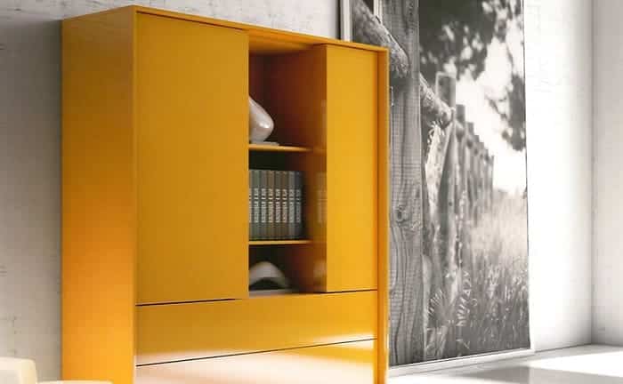 lacquered wood furniture