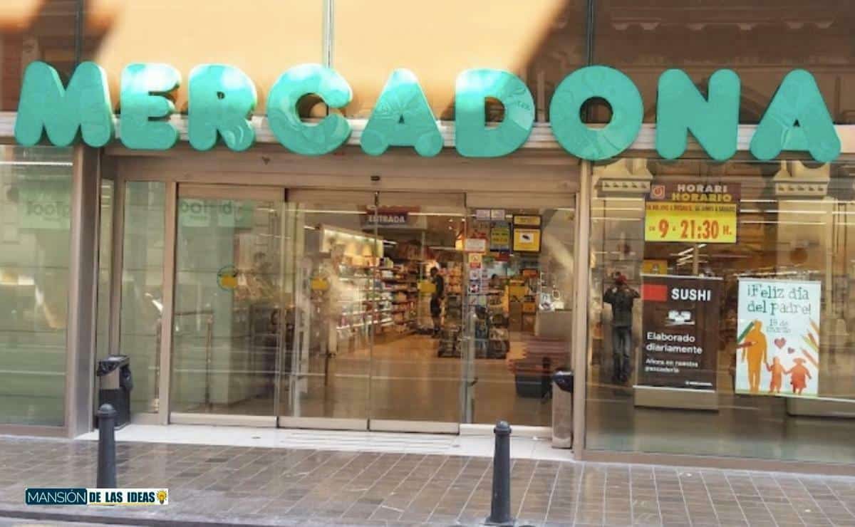Productos para la limpieza y mantenimiento de piscinas de Mercadona