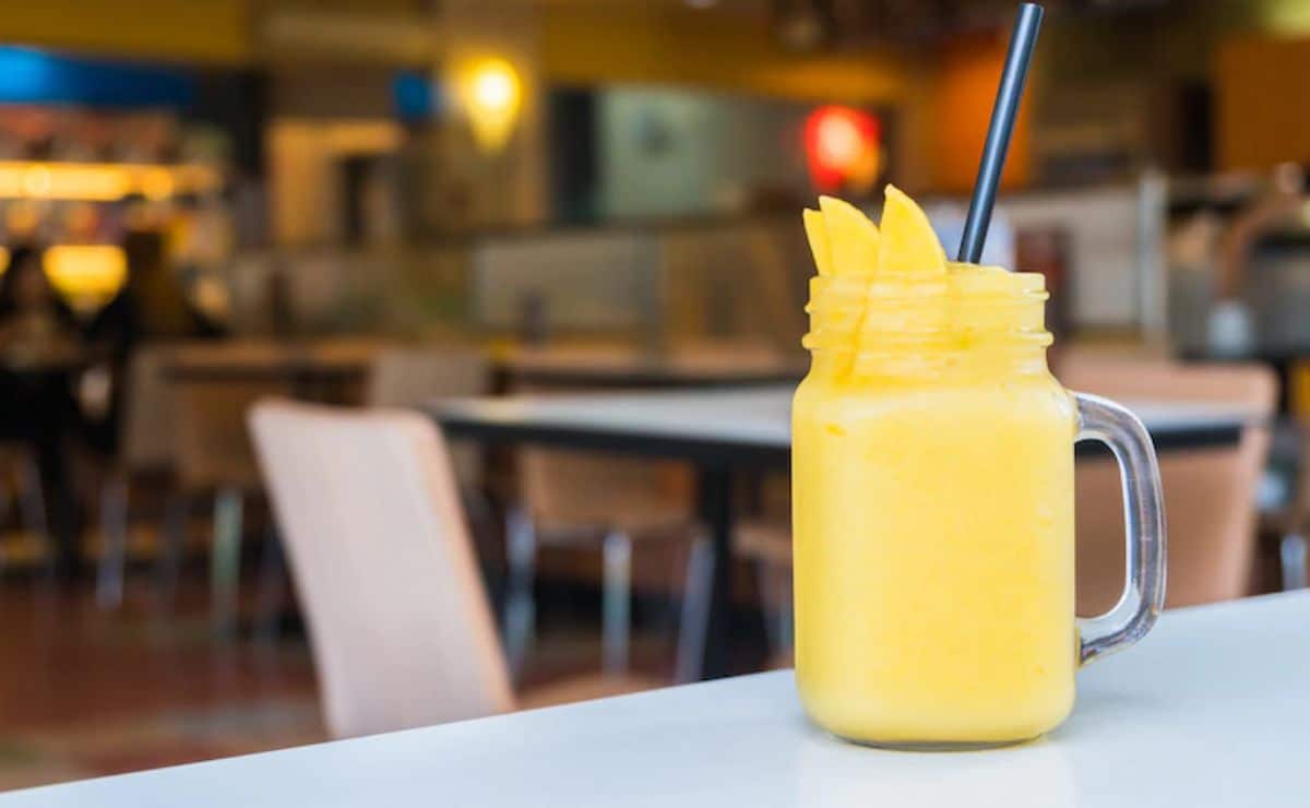 Batido de mango y piña