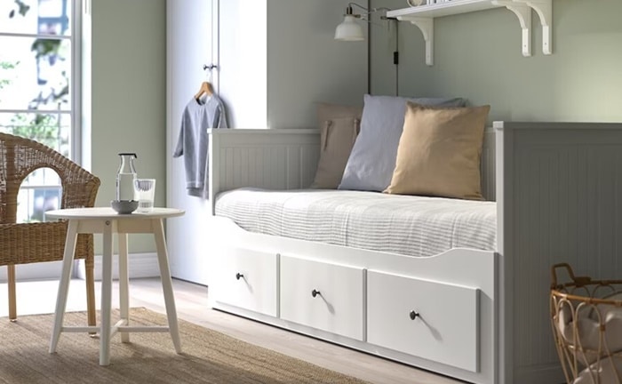 Divan bedroom Ikea