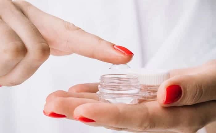 cleaning of contact lens case