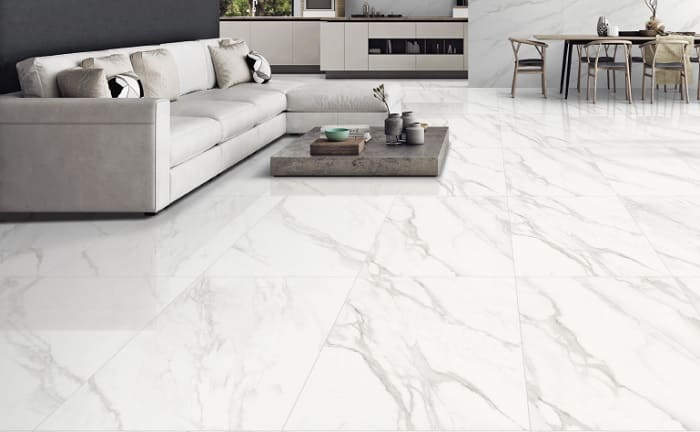 limpieza piso marmol blanco