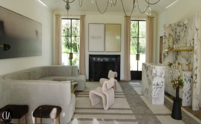 living room mansion Gwyneth Paltrow