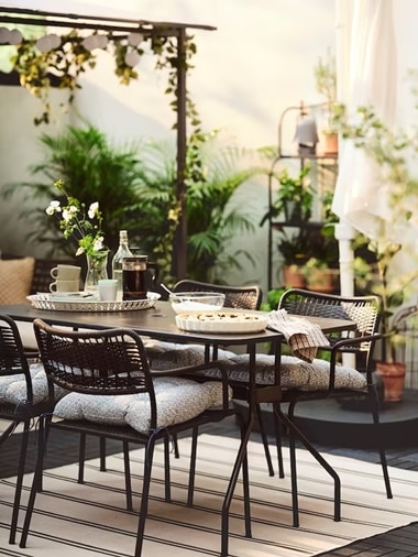 Mesa acero Ikea jardín