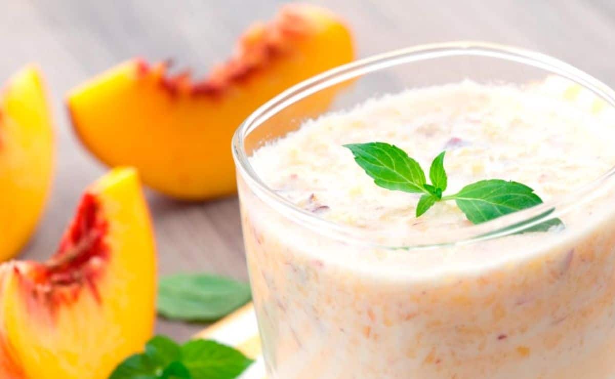 Batido de avena y melocotón