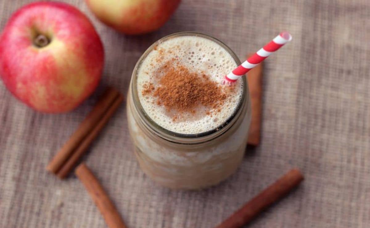 Prueba este batido de yogur y manzana
