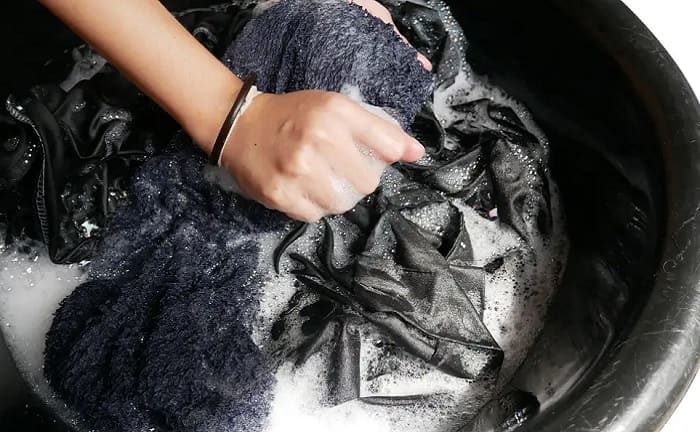 lavado ropa negra pimienta