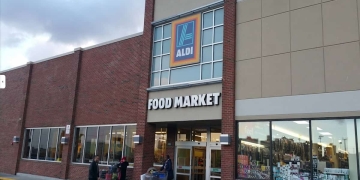 Why is Aldi recalling frozen falafels from its stores in the U.S