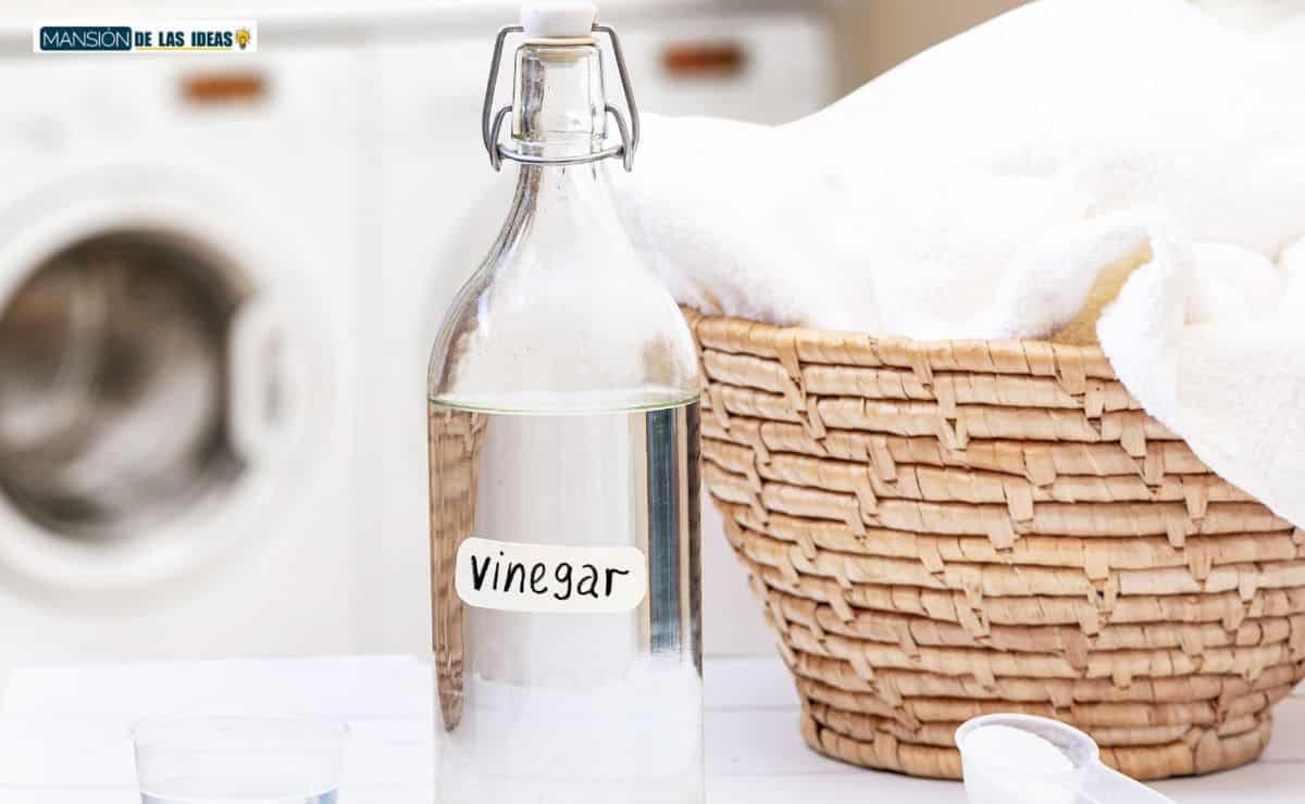 Vinagre blanco: Beneficios lavar la ropa con él que no conocías
