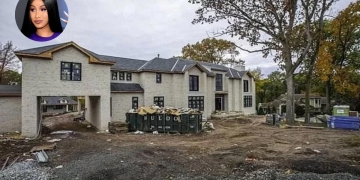 casa Cardi B