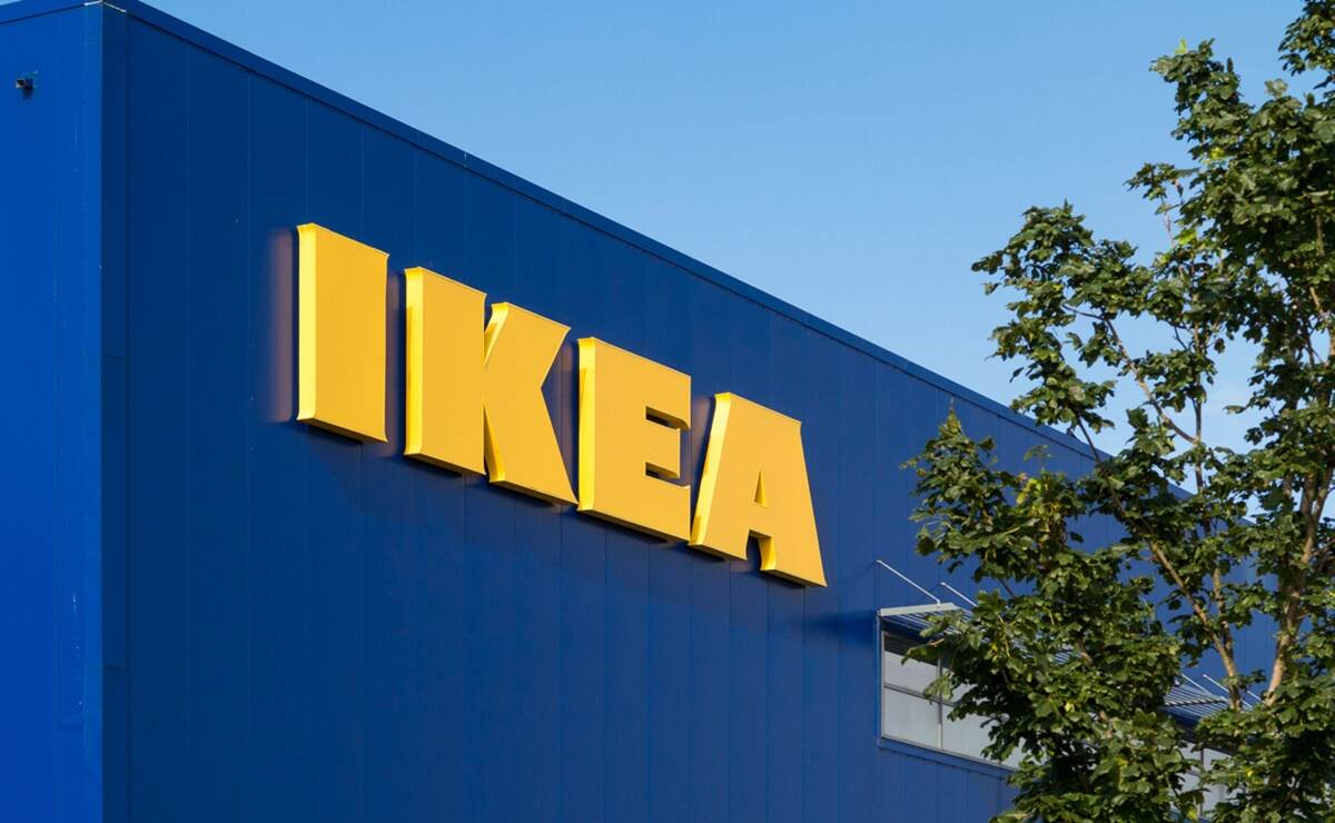 Ikea lámpara mesa Blidvader