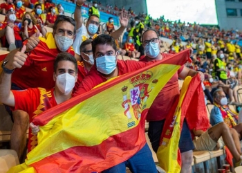 Aficionados de la selección española en Barcelona