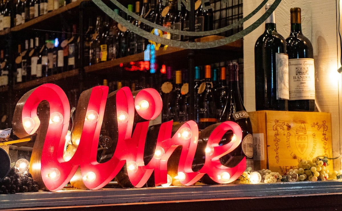decorar la bodega de casa