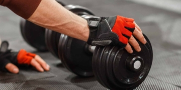 como limpiar guantes gimnasio