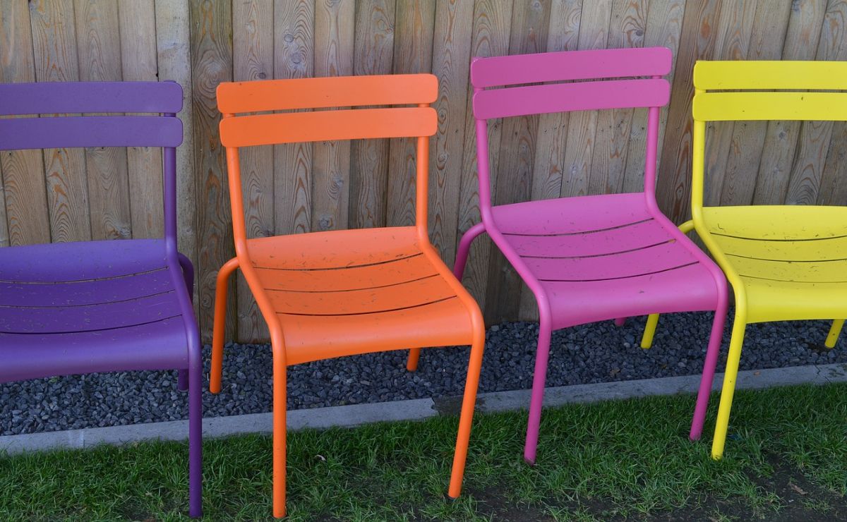 limpieza de sillas de plastico