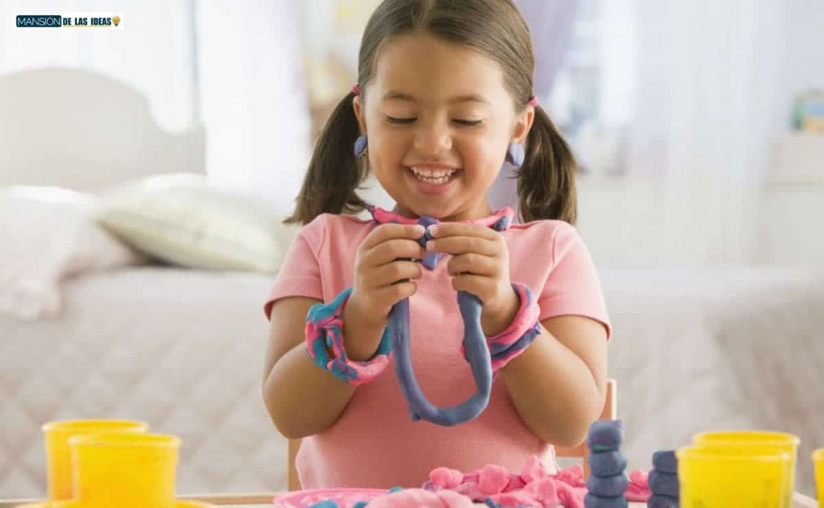 trucos para eliminar plastilina pelo