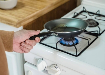 Keep your frying pan clean