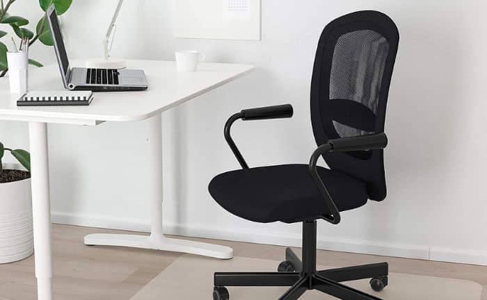 FLINTAN chair with black armrests