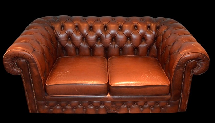 sofa chester de cuero