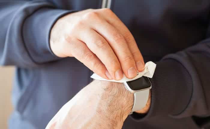 limpieza smartwatch pulsera activodad