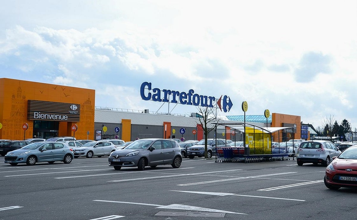 Carrefour cepillo de vapor Rowenta Pure Tex con un descuento del 10% en todos los supermercados de la franquicia francesa