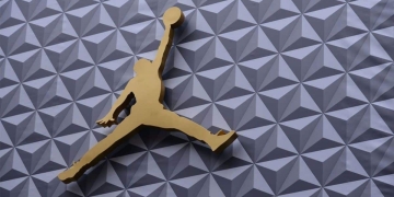 Las Air Jordan 4 “Wild 'n Out” están inspiradas en el programa de entretenimiento televisivo de la MTV