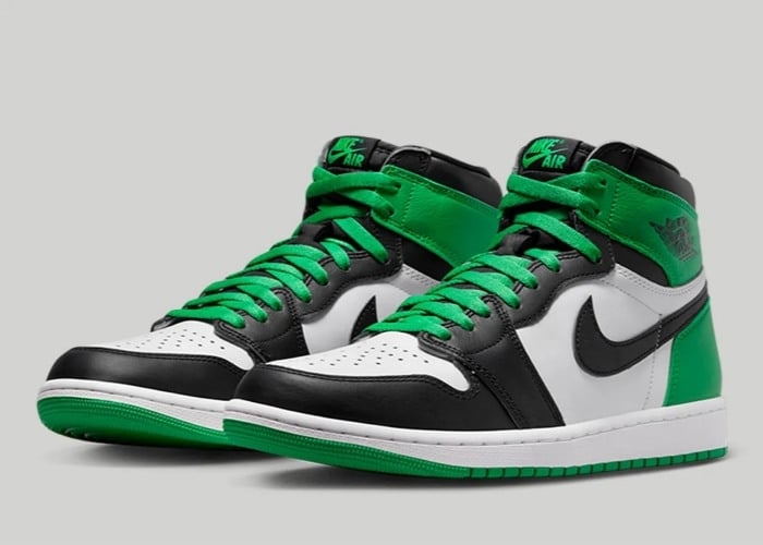 Nike Air Jordan - Lucky Green 1s