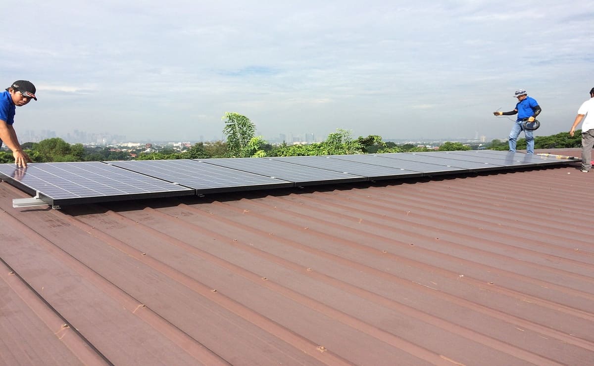instalacion paneles solares verdes