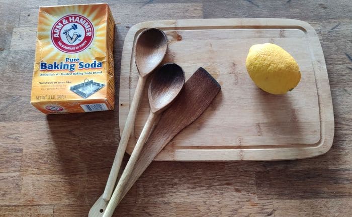 limpieza utensilios madera limon bicarbonato