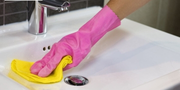 eliminar mancha tinte lavabo