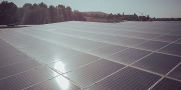 electricidad paneles solares primaveral
