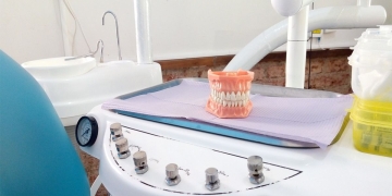 protesis dental bicarbonato