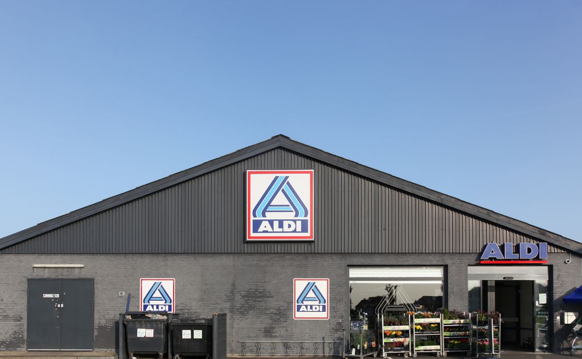 Aldi apuesta por la diversión este verano con la tabla de paddle surf CRANE
