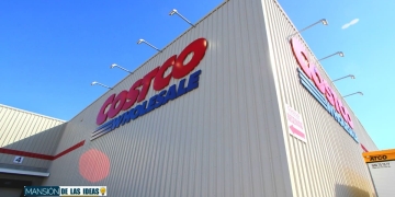 Costco's Latest Menu Must-Try is the Viral Phenomenon You've Been Waiting For!