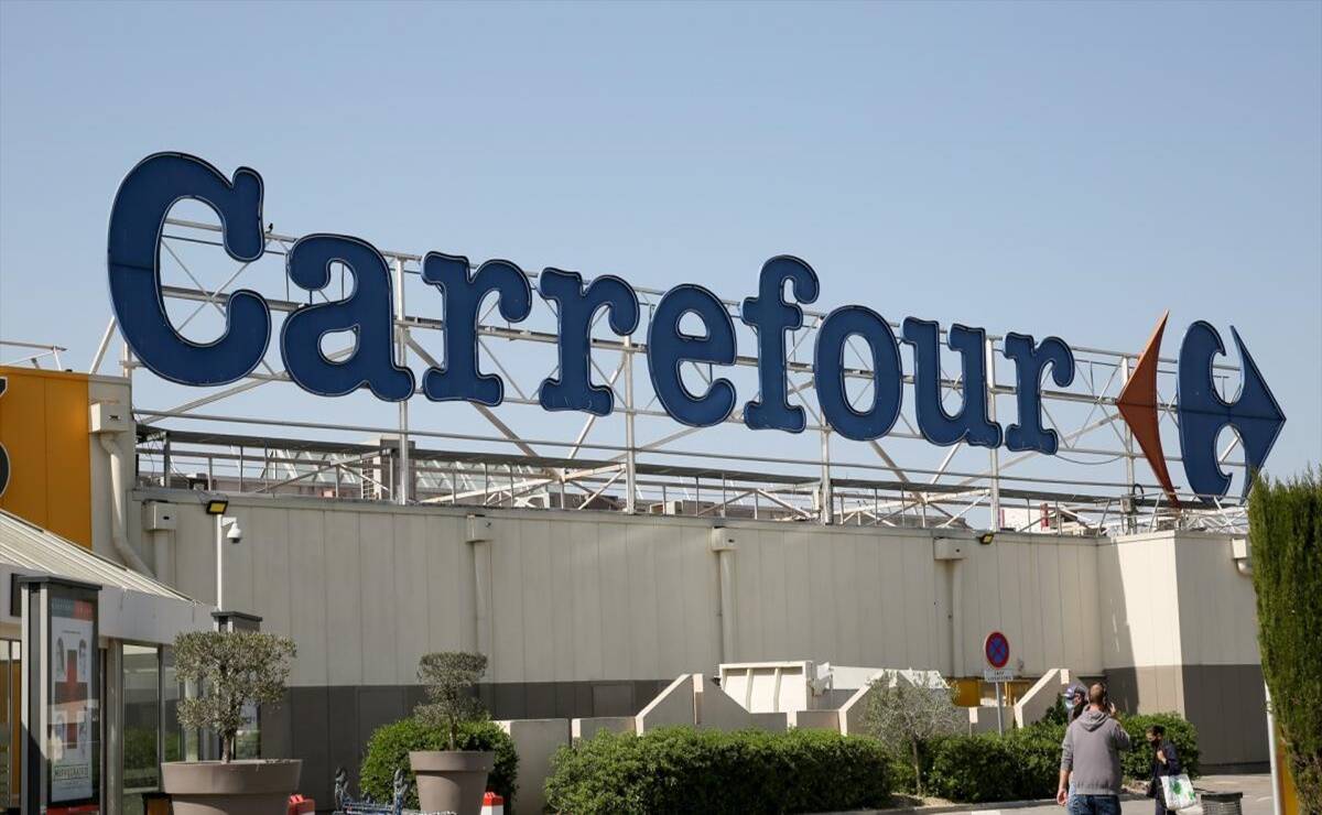 Carrefour sofá convertible salón pequeño