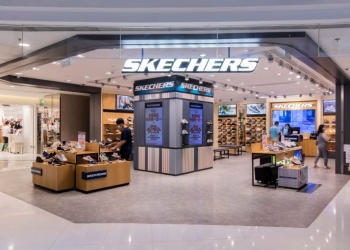 La Skechers Foamies Arch Fit Footsteps - Day Dream es un claro ejemplo de lo que Skechers puede conseguir en todos y cada uno de sus modelos de calzado