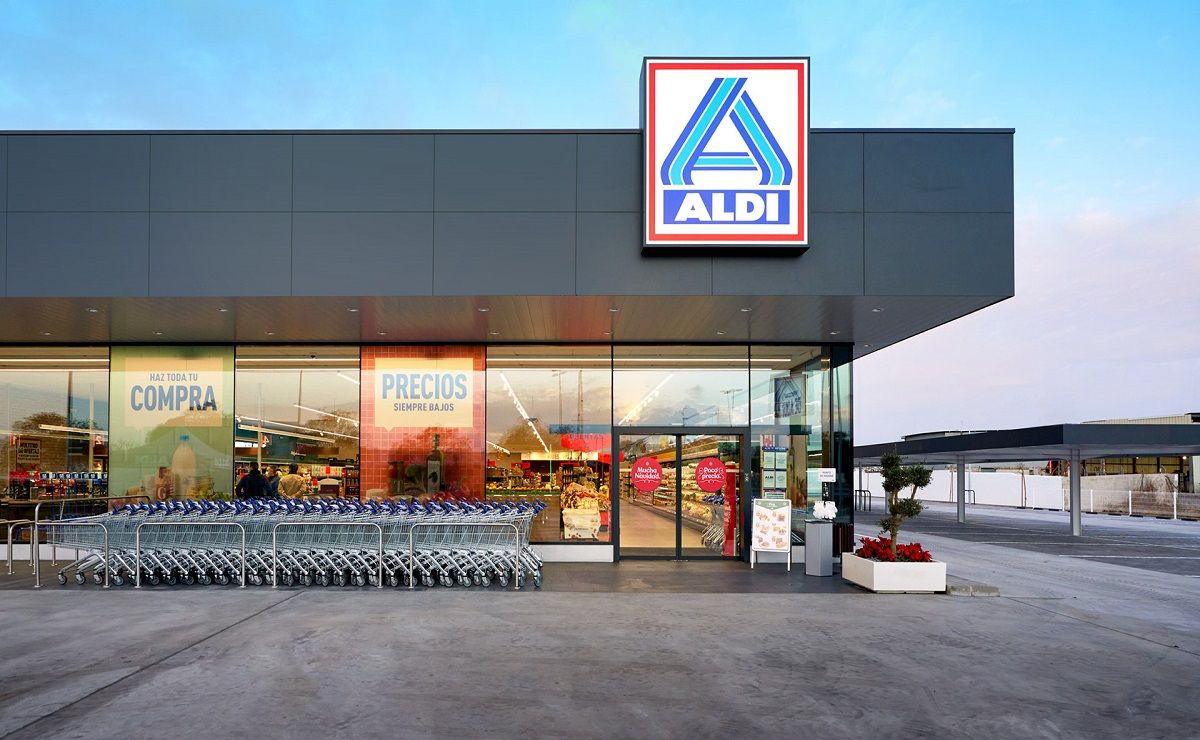 Aldi quiere que disfrutes del verano con la barca y el kayak hinchable CRANE