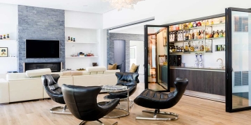 Minibar en el salon con barra