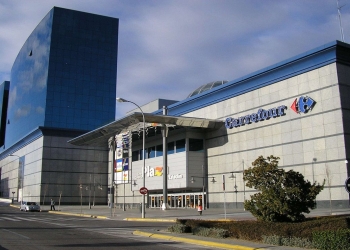 Carrefour tiene la chimenea eléctrica Orbegozo a un precio de derribo