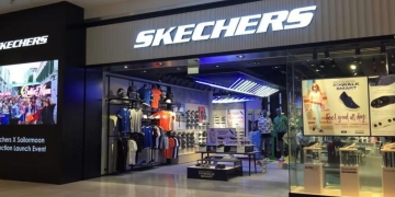 Skechers Max Protect Warden