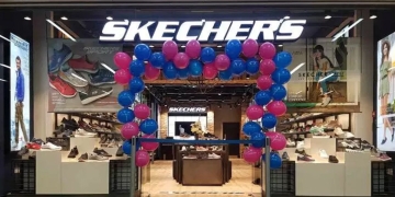 Las Skechers Slip-ins Max Cushioning Arch Fit