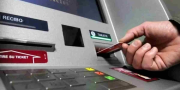 Cobro de la jubilación en diciembre 2025 adelanto bancario y subida de 2026, por separado