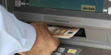 Suspensión de pensiones no contributivas en 2026 por falta de declaración anual